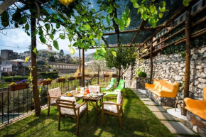 Villa Laura amazing breakfast,private outdoor hot tub, Positano experience Positano